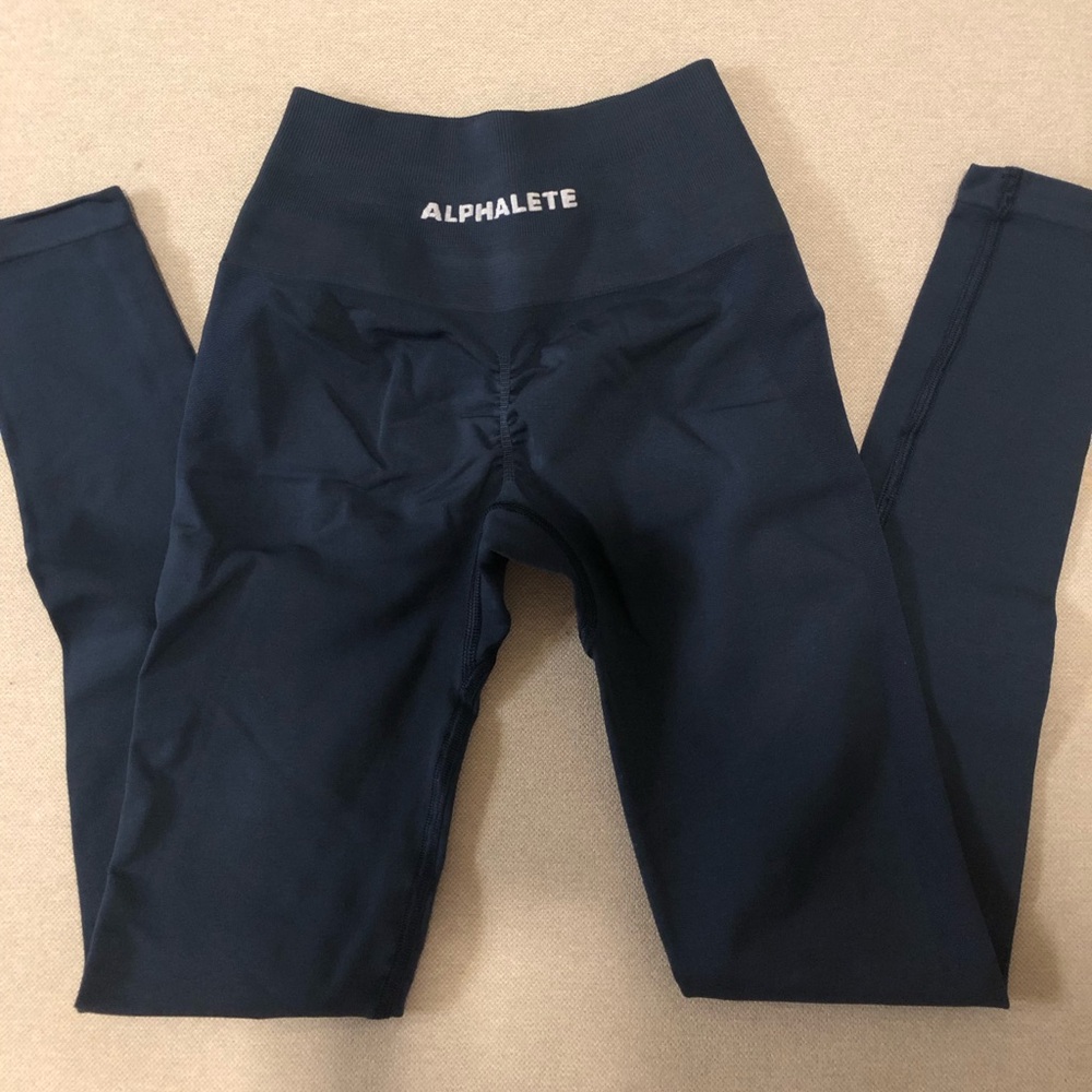 Alphalete amplify leggings